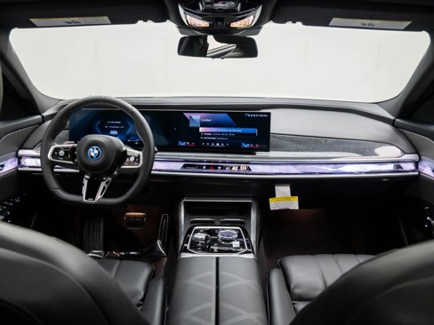 New 2025 BMW i7 eDrive50 w/ M Sport Package image 11