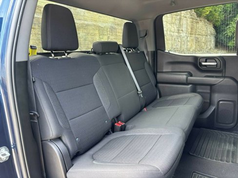 Used 2022 Chevrolet Silverado 1500 Custom Trail Boss w/ Safety Confidence Package image 18