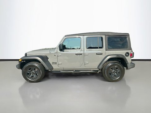 Used 2023 Jeep Wrangler Sport image 9