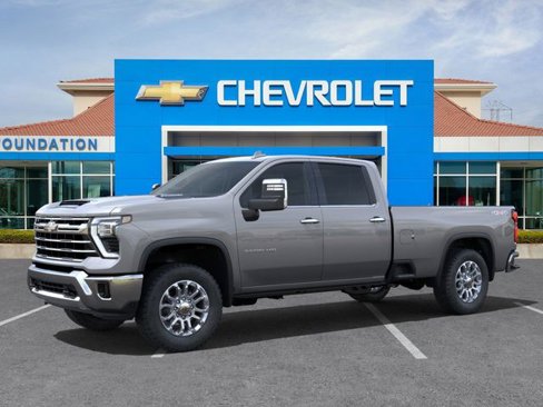 New 2025 Chevrolet Silverado 3500 LTZ image 2