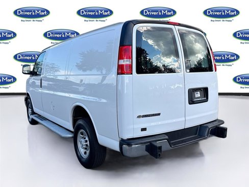 Used 2024 Chevrolet Express 2500 w/ Driver Convenience Package image 6