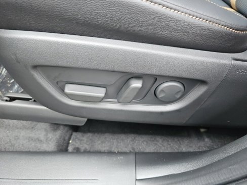 New 2025 MAZDA CX-70 3.3 Turbo w/ Premium Plus Pkg image 10