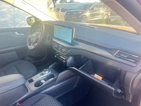 New 2026 Ford Escape Active image 41
