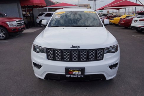 Used 2020 Jeep Grand Cherokee Altitude image 11