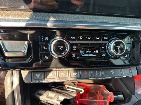 Used 2024 GMC Sierra 2500 Denali w/ Denali Reserve Package image 48