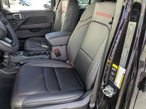 New 2025 Jeep Wrangler Unlimited Rubicon image 14