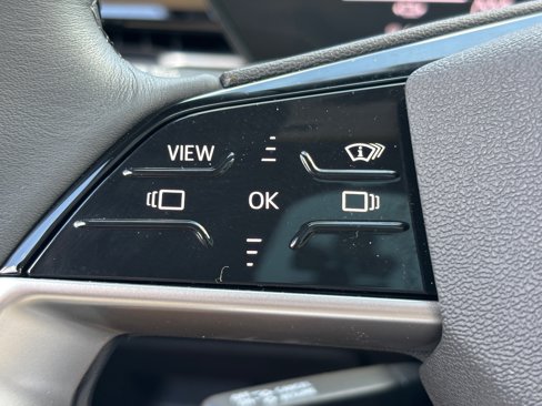 Used 2025 Audi Q6 e-tron Premium Plus w/ Premium Plus image 43