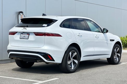 Used 2025 Jaguar F-PACE R-Dynamic S image 5