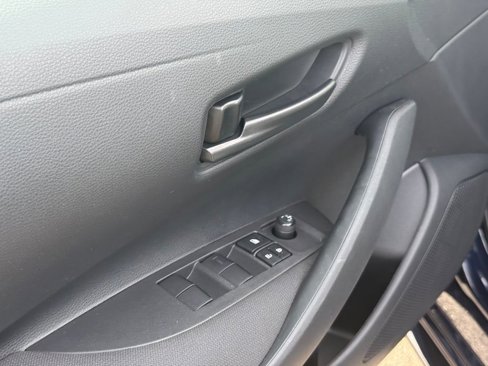Used 2024 Toyota Corolla LE image 20