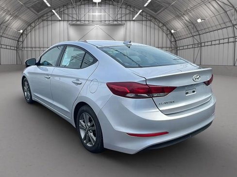 Used 2018 Hyundai Elantra SEL w/ Cargo Package image 3