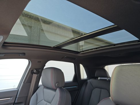 New 2025 Audi Q3 2.0T Premium Plus image 9