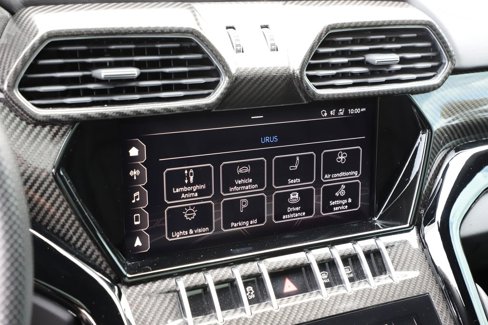 Used 2021 Lamborghini Urus image 35