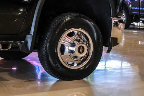 Used 2023 Chevrolet Silverado 3500 LT image 49