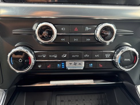 New 2025 Ford F150 Lariat image 20