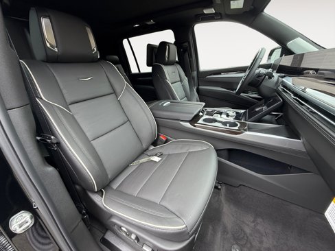 New 2026 Cadillac Escalade ESV Luxury image 19