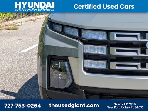 Used 2025 Hyundai Santa Cruz SEL image 9