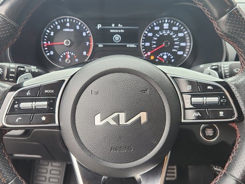Used 2023 Kia Forte GT image 25