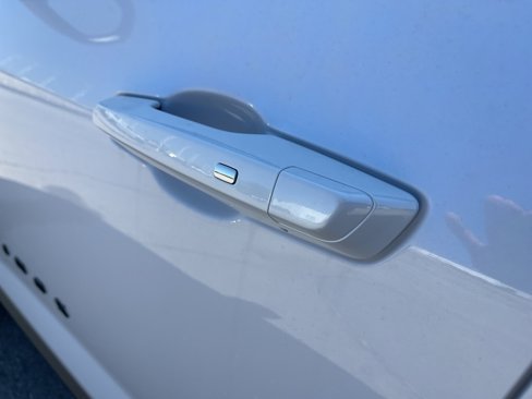 New 2026 Chevrolet Equinox RS w/ Convenience Package III image 11