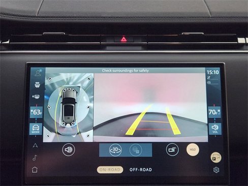New 2025 Land Rover Range Rover SE image 17