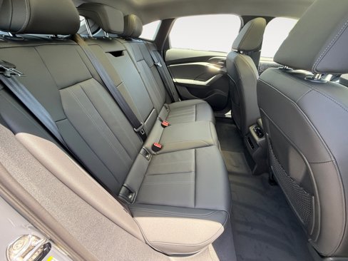 New 2025 Audi A6 e-tron Premium Plus image 18