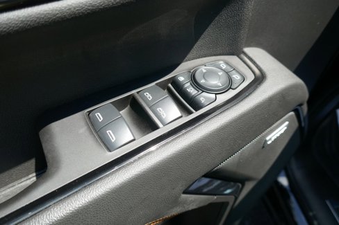 Certified 2025 GMC Sierra 2500 AT4 image 25