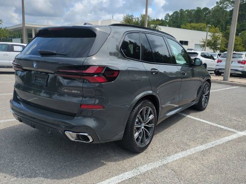 New 2026 BMW X5 xDrive50e w/ Executive Package image 5