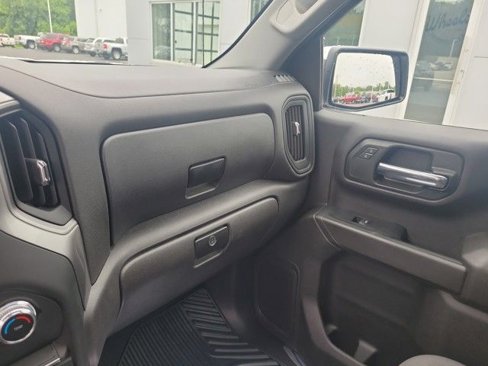 Used 2024 GMC Sierra 1500 Pro w/ Pro Value Package image 25