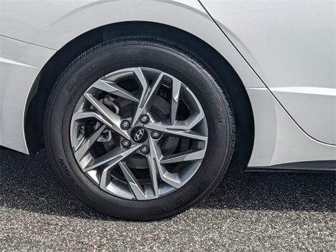 Used 2023 Hyundai Sonata SEL w/ Cargo Package image 12