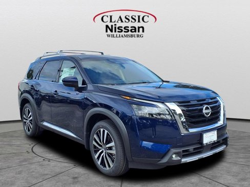 New 2025 Nissan Pathfinder Platinum image 1