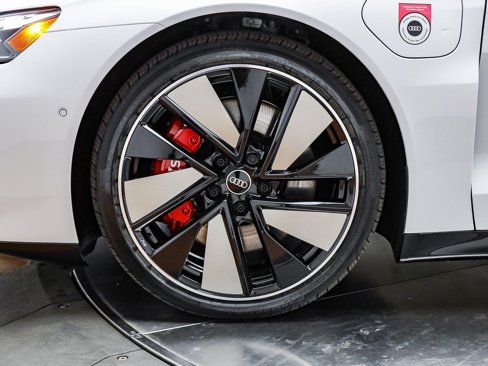 New 2025 Audi S e-tron GT Premium Plus image 22