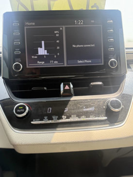 Used 2020 Toyota Corolla LE image 12