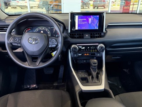 Certified 2025 Toyota RAV4 LE image 31