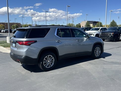 Certified 2023 Chevrolet Traverse LT image 11