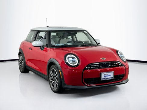 Used 2025 MINI Cooper S image 3
