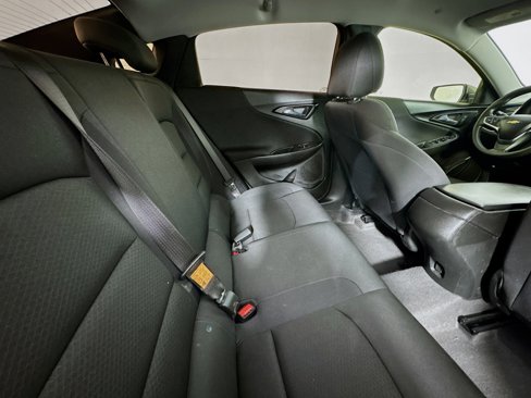 Used 2025 Chevrolet Malibu LS image 26