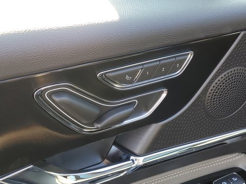 New 2026 Lincoln Corsair Premiere image 9