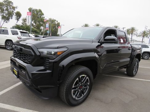 New 2025 Toyota Tacoma TRD Sport image 3