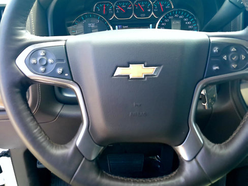 Used 2018 Chevrolet Silverado 2500 LTZ w/ Duramax Plus Package image 16