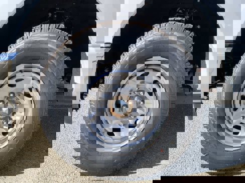 New 2026 Ford F250 XL w/ XL Chrome Package image 13