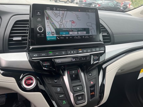 Used 2026 Honda Odyssey Touring image 7