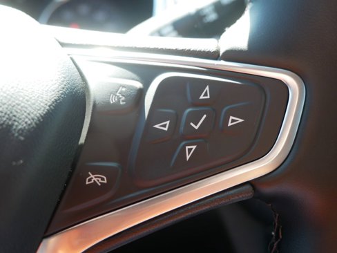 Used 2023 Chevrolet Equinox LT image 24