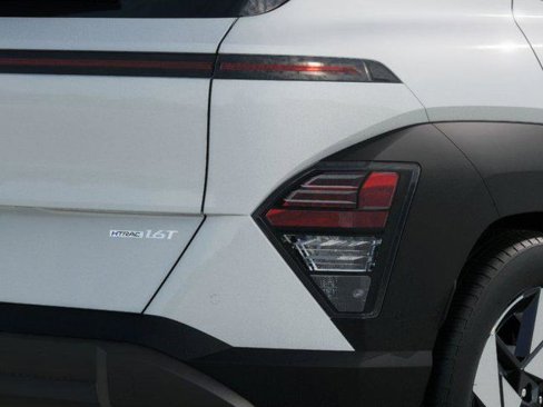 Certified 2025 Hyundai Kona Limited image 10