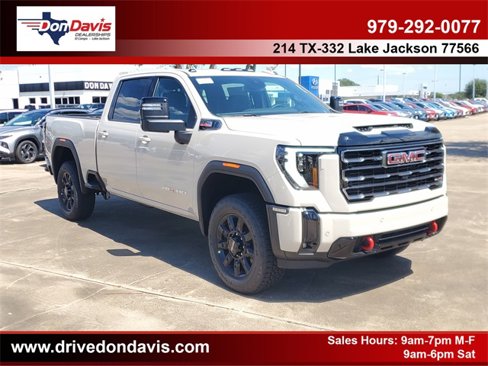 New 2026 GMC Sierra 2500 AT4 image 2