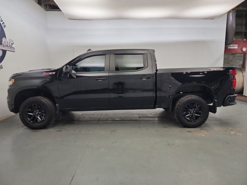 Used 2023 Chevrolet Silverado 1500 LT Trail Boss image 6