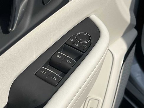 New 2026 Buick Enclave Avenir w/ Super Cruise Package image 16