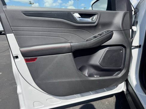 Used 2023 Ford Escape ST-Line w/ Tech Pack #1 image 12