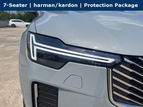 New 2026 Volvo XC90 B5 Plus image 11
