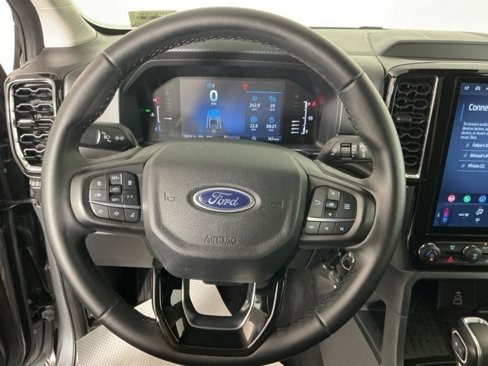 Used 2024 Ford Ranger XLT image 17