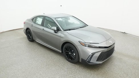 New 2026 Toyota Camry SE image 13