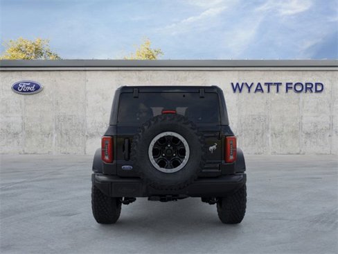 New 2025 Ford Bronco Badlands image 5